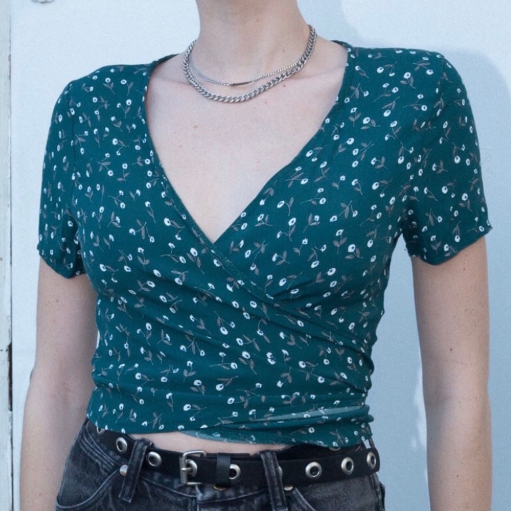 Brandy Melville Floral Rae Top